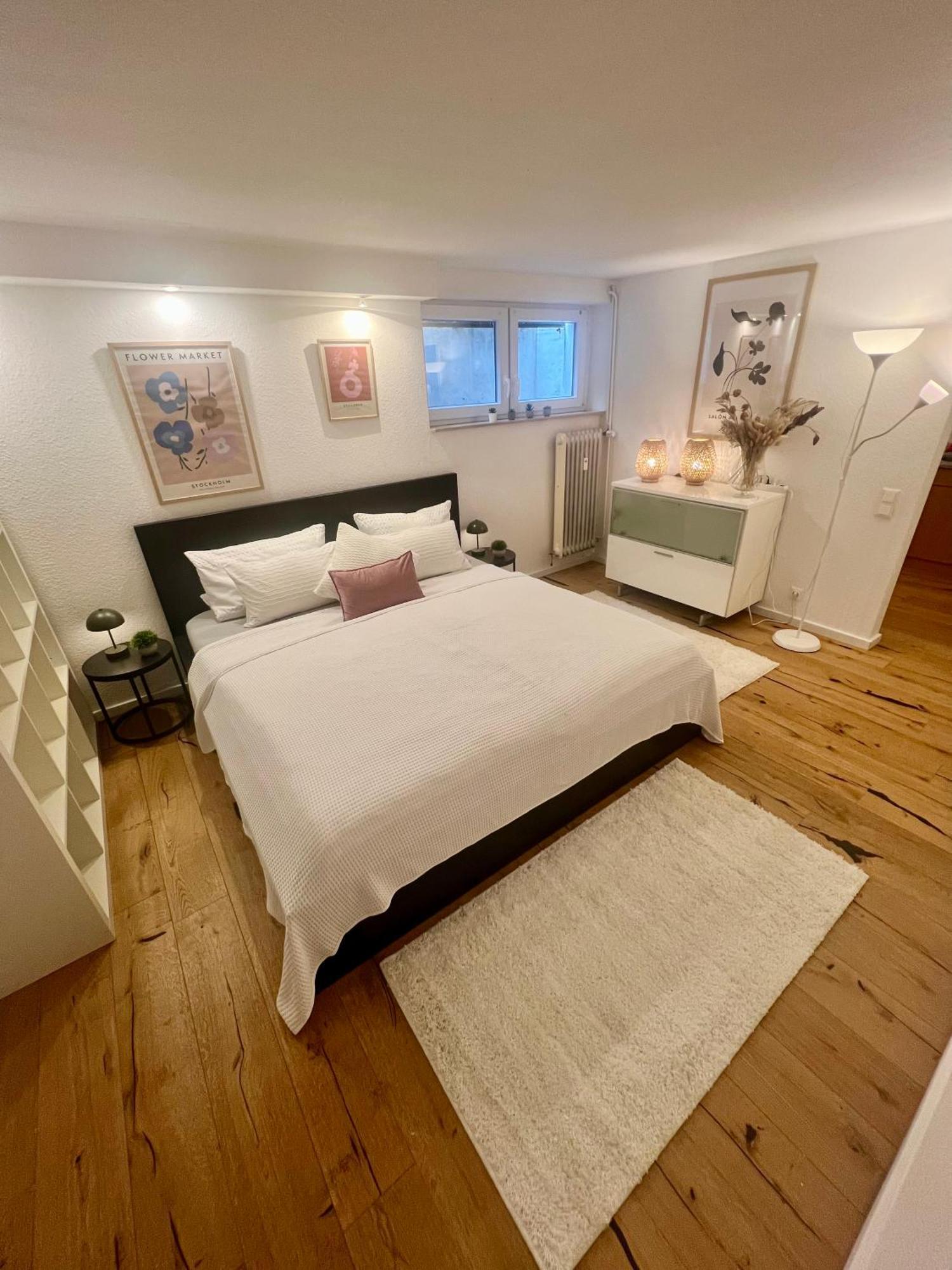Gemuetliche Souterrain Wohnung Neben Der Universitaetsklinik In Homburg Homburg  Exterior foto